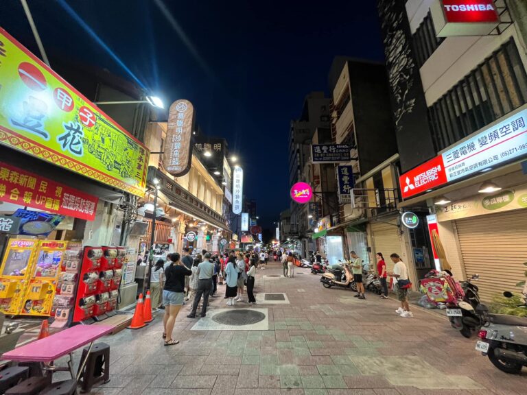 Chiayi Travel Guide: Top Things to Do in Taiwan’s Gateway to Alishan