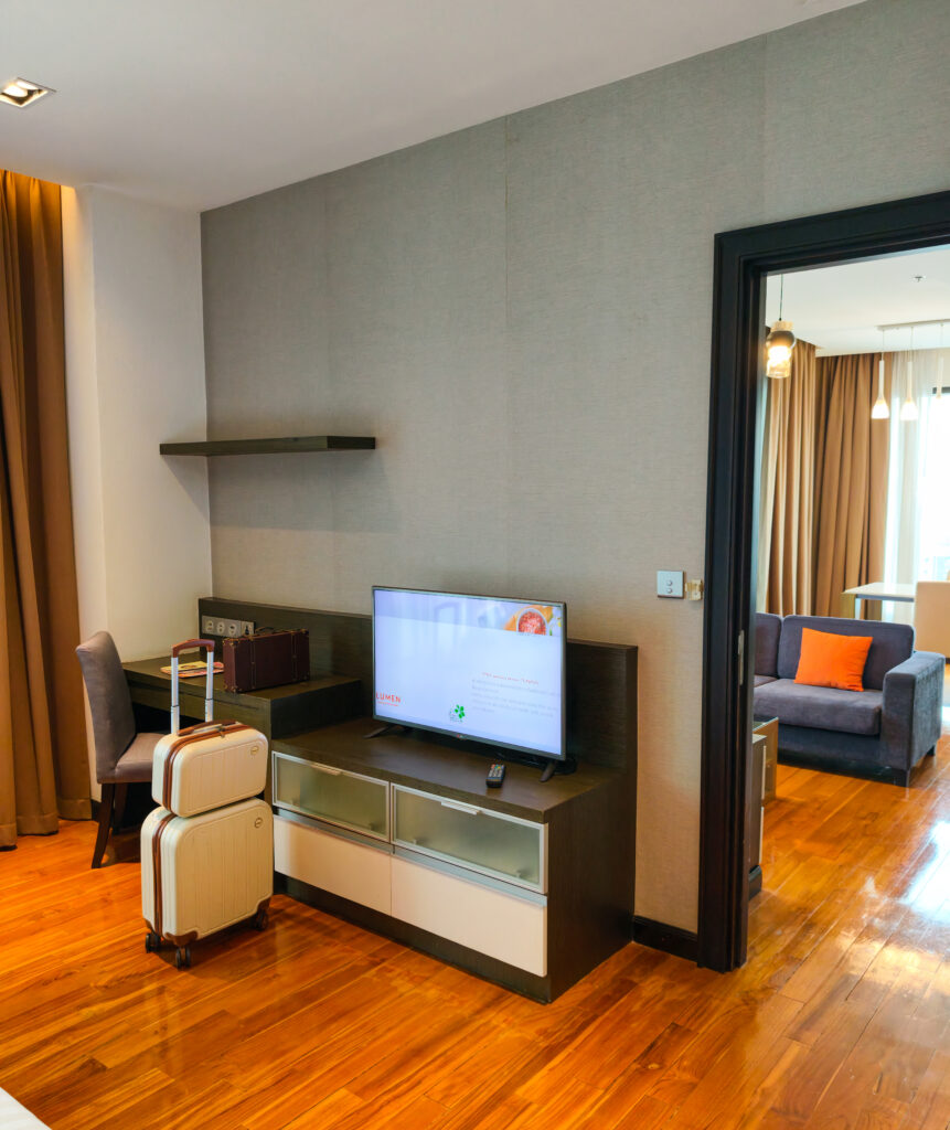 Lumen Bangkok Srinakarin